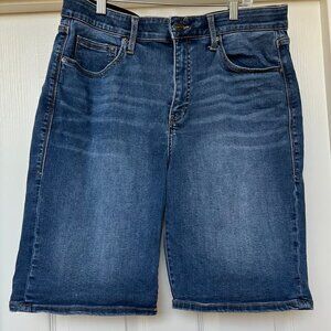 LuLaRoe Bermuda denim shorts size 32